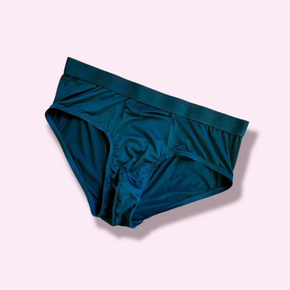 Jockey Travel Brief